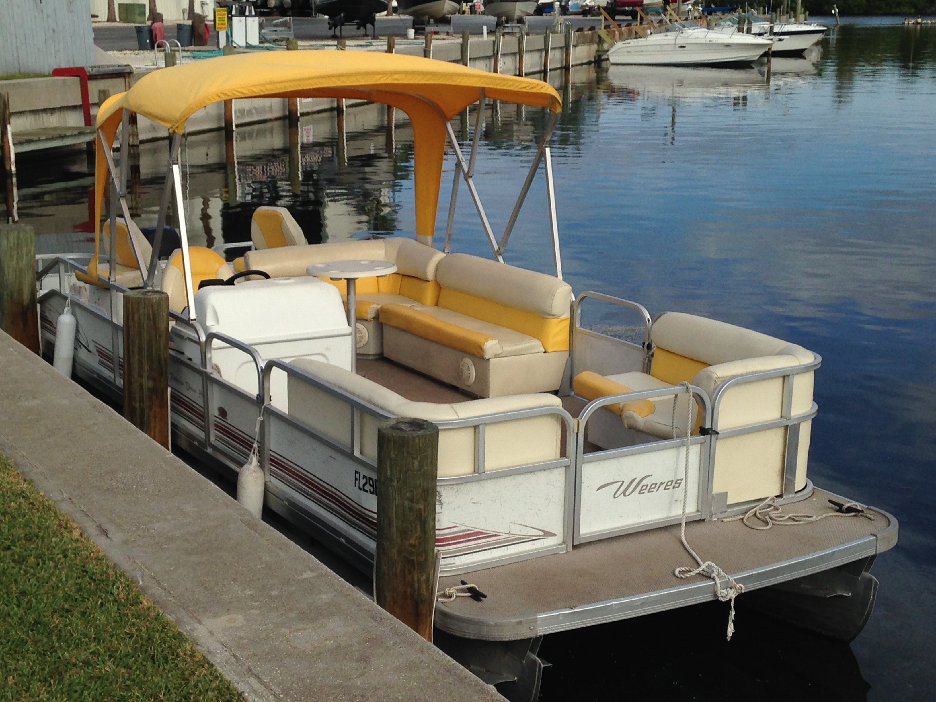 Pontoon Boats Beachside Sailing